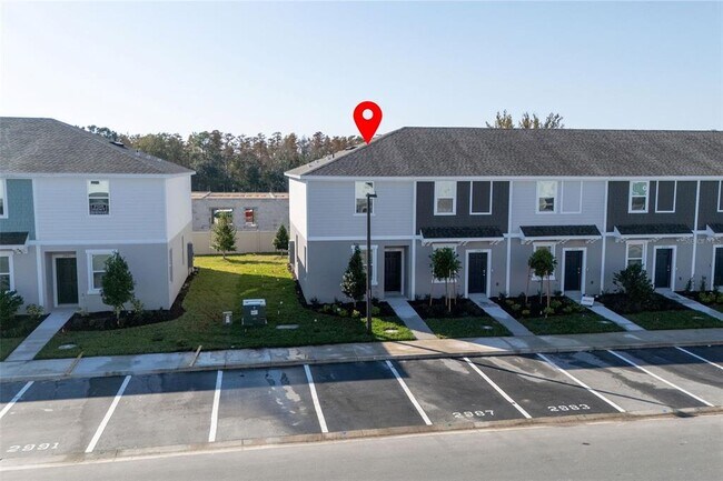 Building Photo - 2987 Skyline Lp