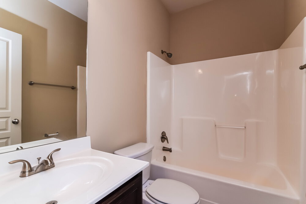 Building Photo - 192 Moorland Way NE