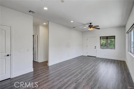 Building Photo - 1581 Tustin Ave