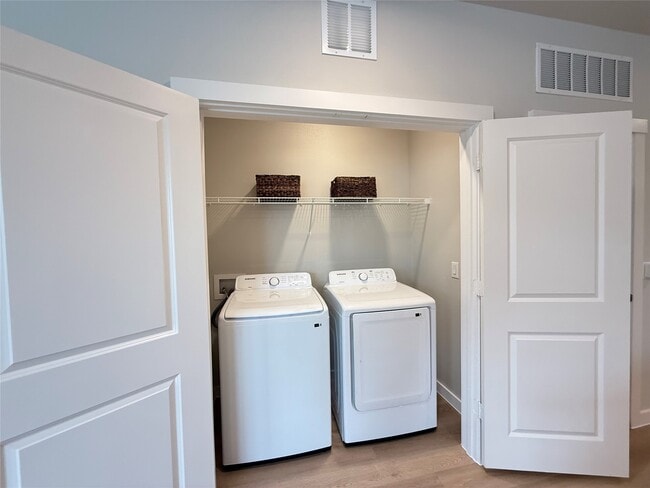 Building Photo - 19939 Longenbaugh Rd