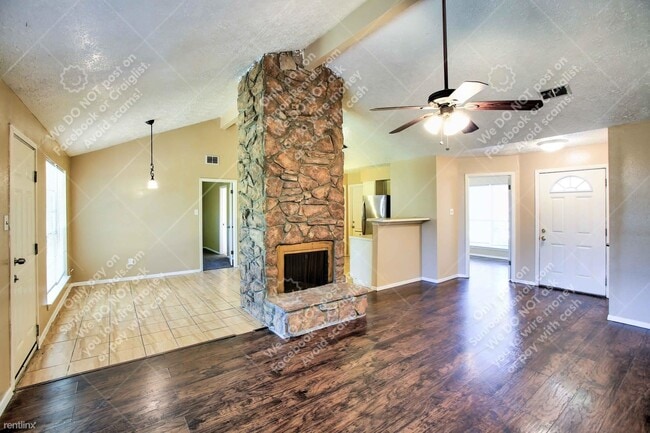 Building Photo - 4 br, 2 bath House - 10118 Limewood Ln