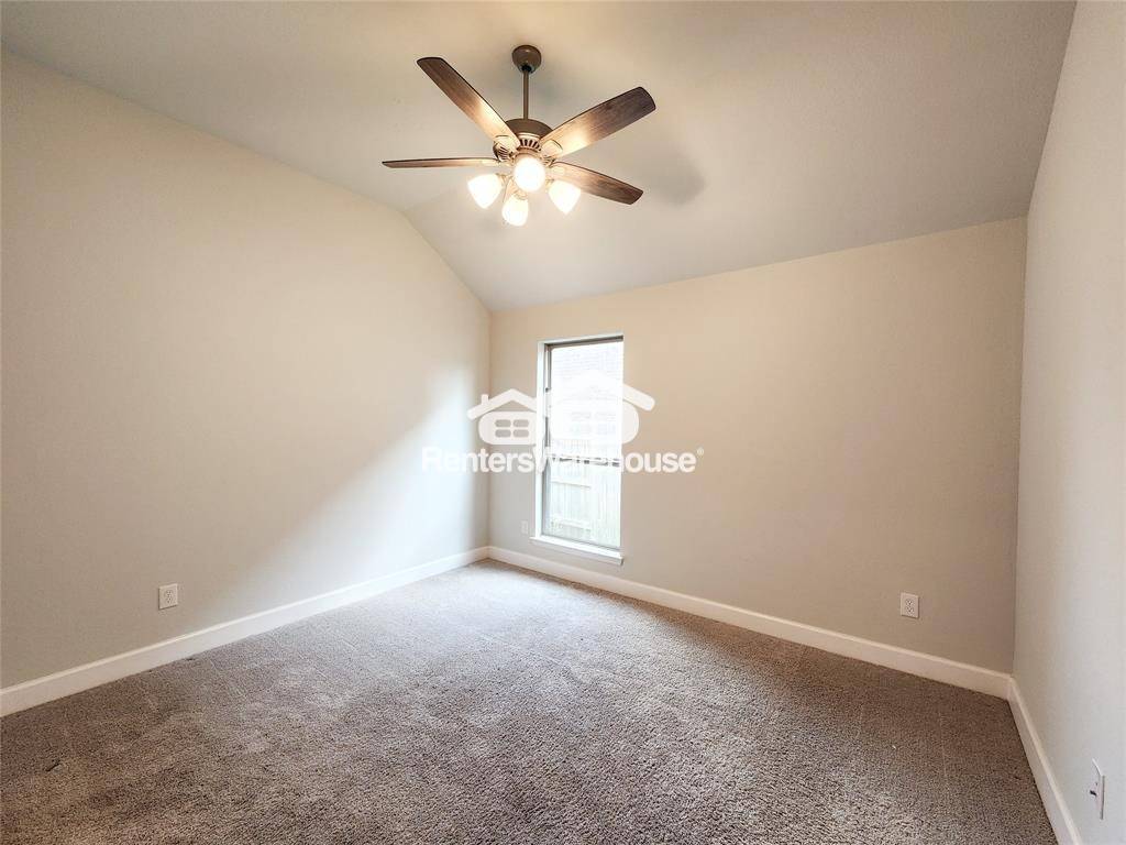 Building Photo - 18935 Rosewood Terrace Dr