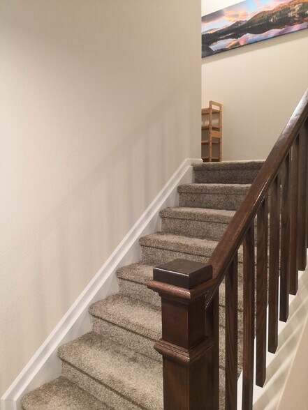 Building Photo - 12989 Ventana St