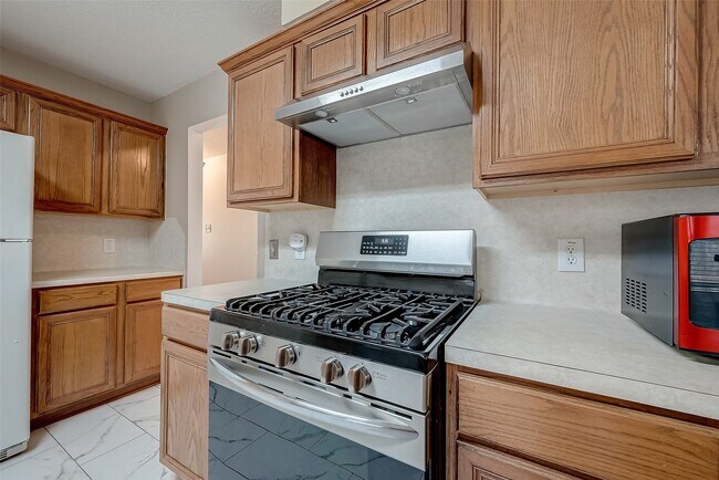 Building Photo - 10902 Primrose Acres Ln