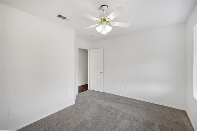 Building Photo - 728 Cardinal Dr