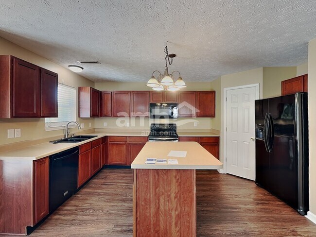 Building Photo - 1376 Blue Ridge Ln