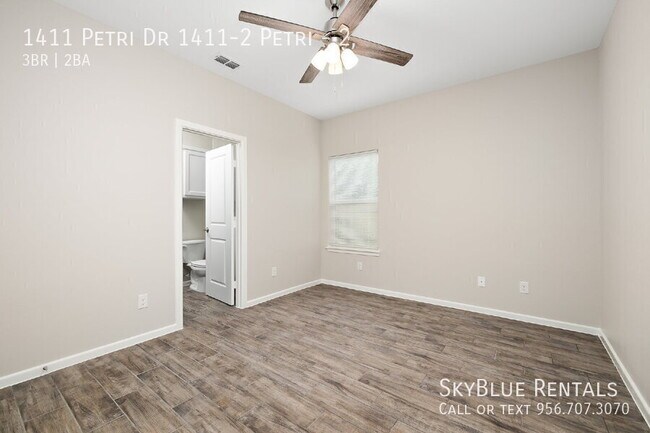 Building Photo - 1411 Petri Dr
