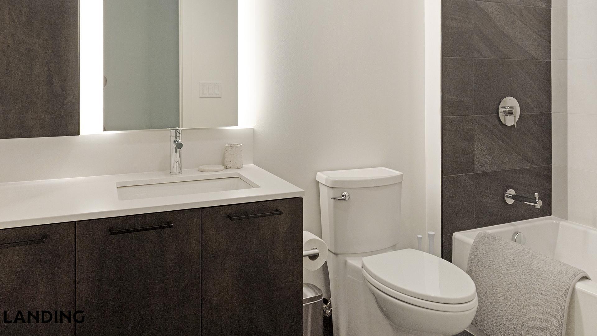 Building Photo - 632 Howard Rd SE