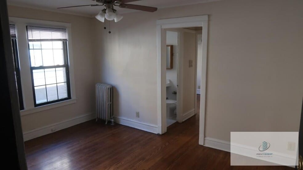 Building Photo - 2617 W Gunnison St