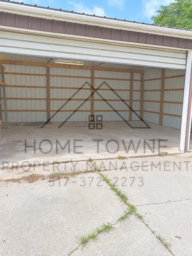 Building Photo - 3315 Nonette Dr