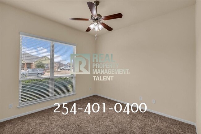 Building Photo - 10307 Bryson Dr