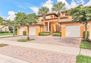 Building Photo - 8308 NW 127th Ln