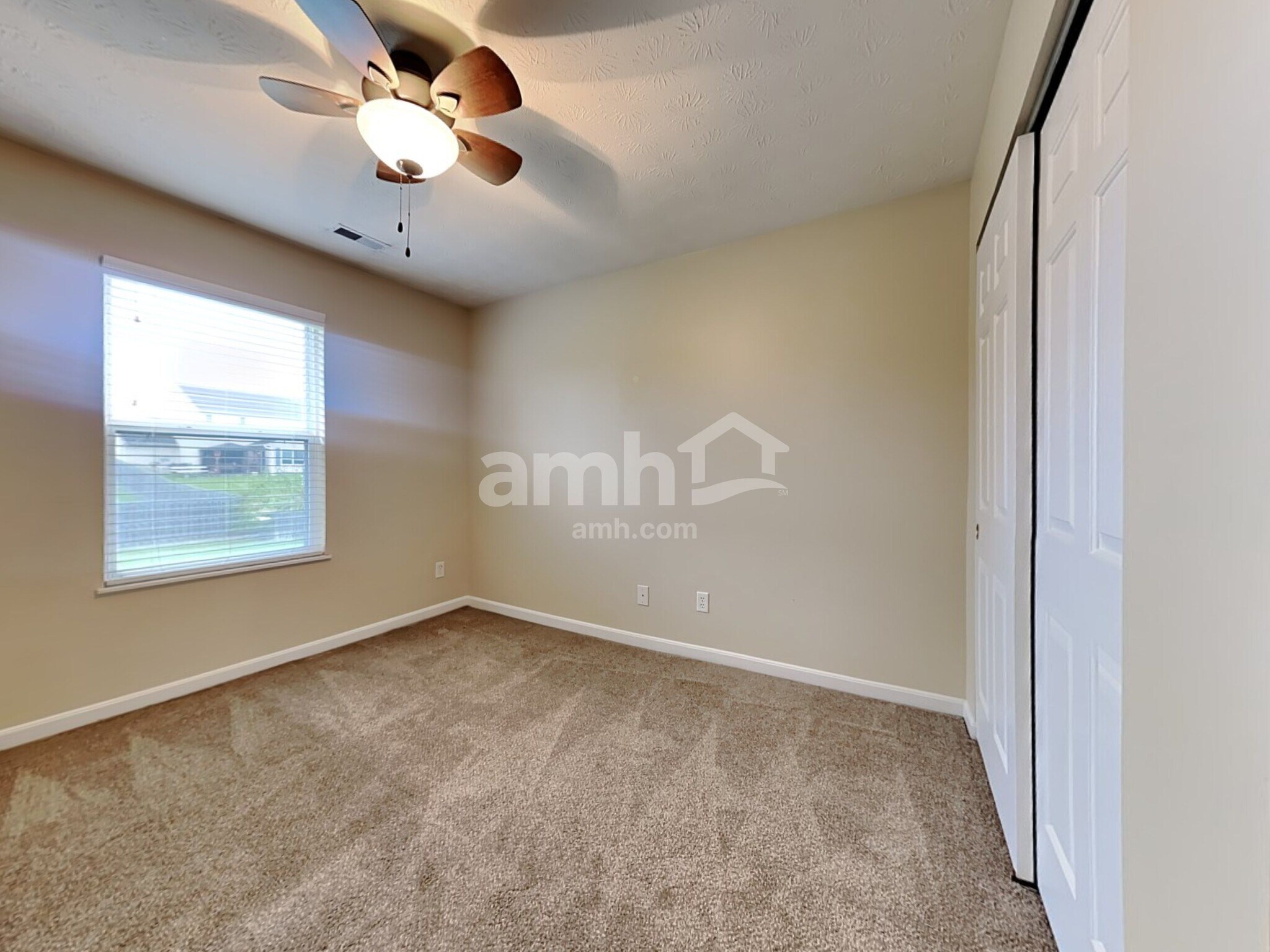 Building Photo - 8676 Sweetbriar Ct
