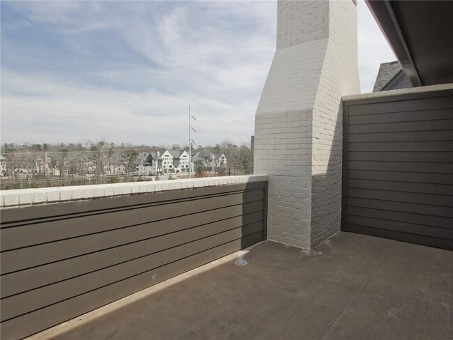 Building Photo - 6678 Sterling Dr