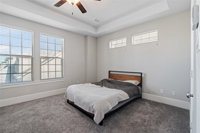 Building Photo - 6759 Highclere Manor Ln