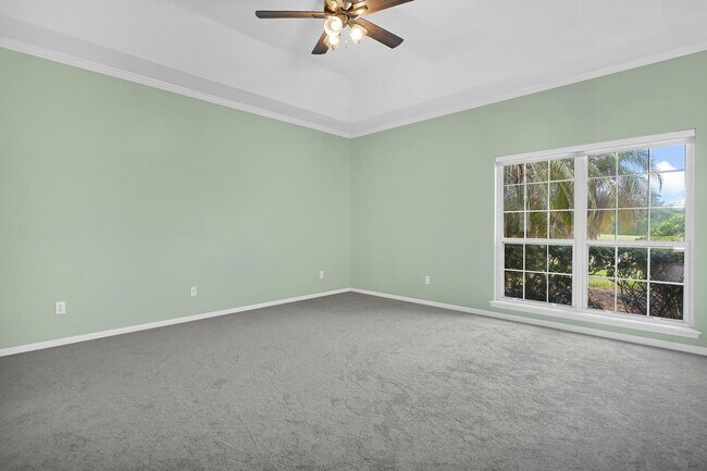 Building Photo - 506 Lakeway Dr