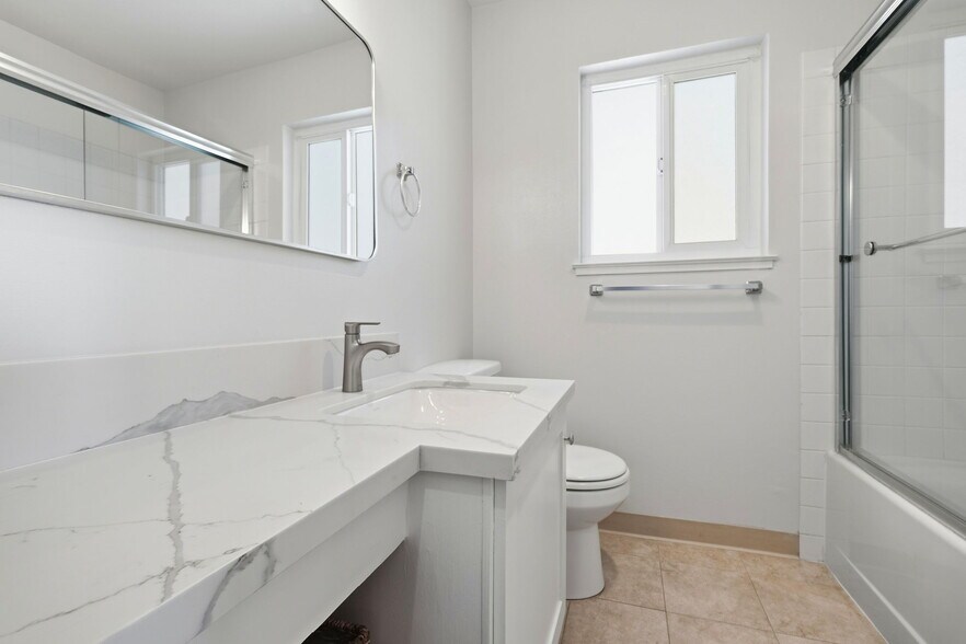 Building Photo - 815 Balboa Ave