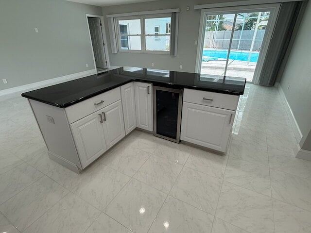 Building Photo - Remodeled Pool Home Located in the Very Desirable Bay Crest Park Waterfront Community