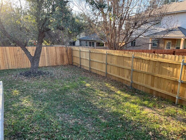 Building Photo - 9301 Muskberry Cove