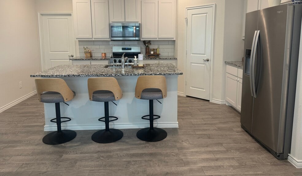 Building Photo - 8125 Danny Scarth Ln