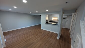 Building Photo - 7828 Woodward Ave