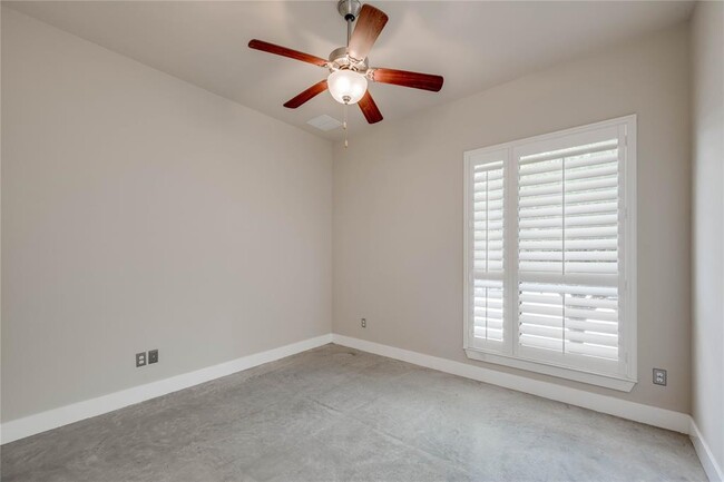 Building Photo - 3513 Marcae Ct