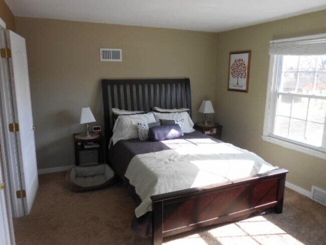 Building Photo - 2738 N 11th St