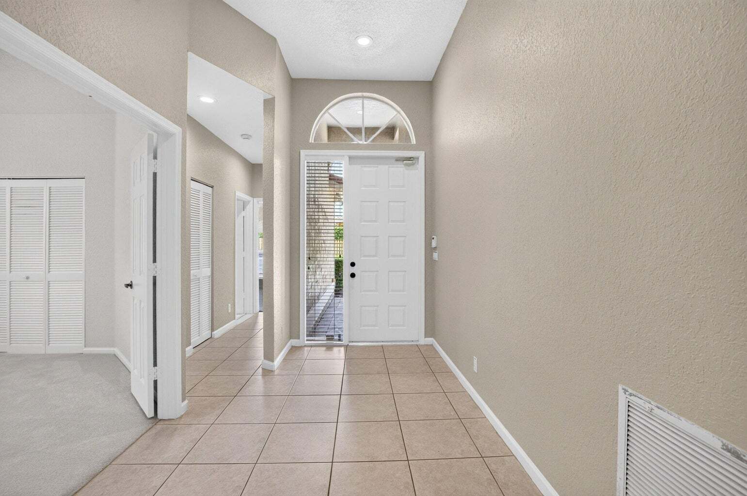 Building Photo - 5346 Vallejo Ter