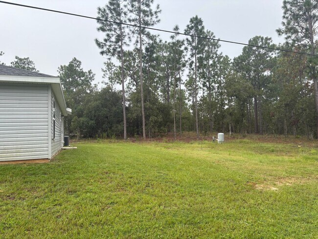 Building Photo - 594 Redwing Rd