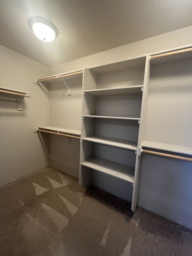 Building Photo - 1835-1837 Lillian St