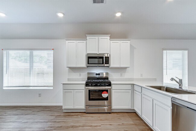 Building Photo - 1942 Foxtail Crk Ct