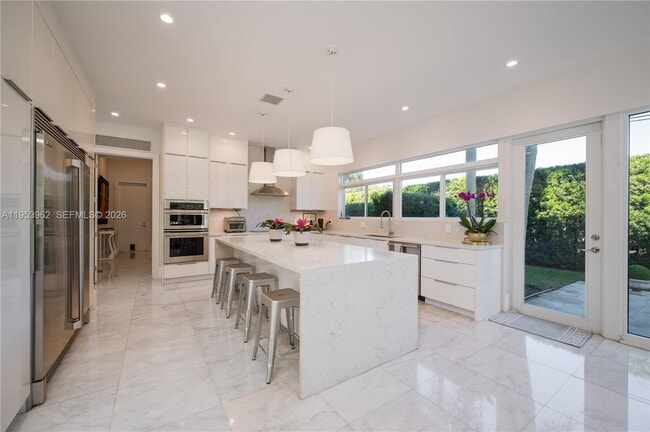 Building Photo - 6355 SW 114th St