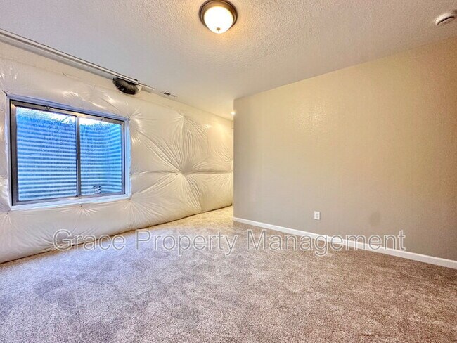 Building Photo - 3451 W 65th Ave