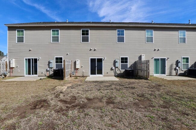 Building Photo - 1854 Gabriel Ln