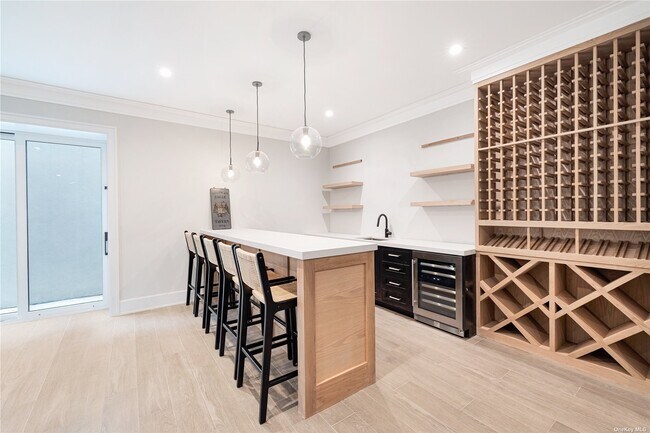 Building Photo - 23 Bayview Rd