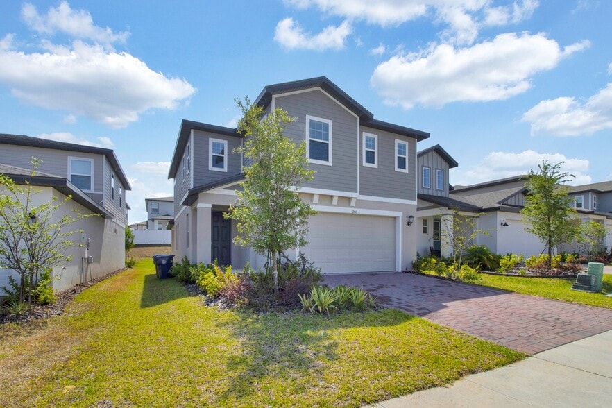 Building Photo - 2447 Gold Dust Dr