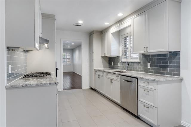 Building Photo - 10415 Mapleridge Dr
