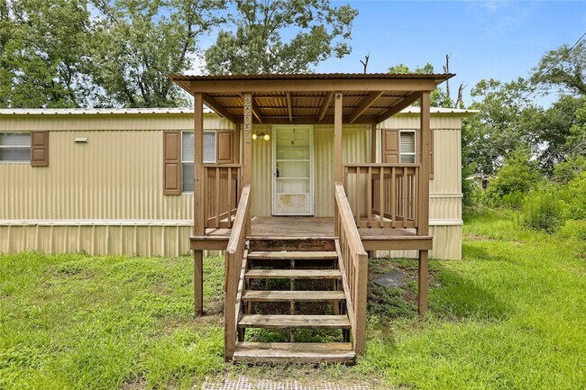 Building Photo - 22091 Bowden Dr