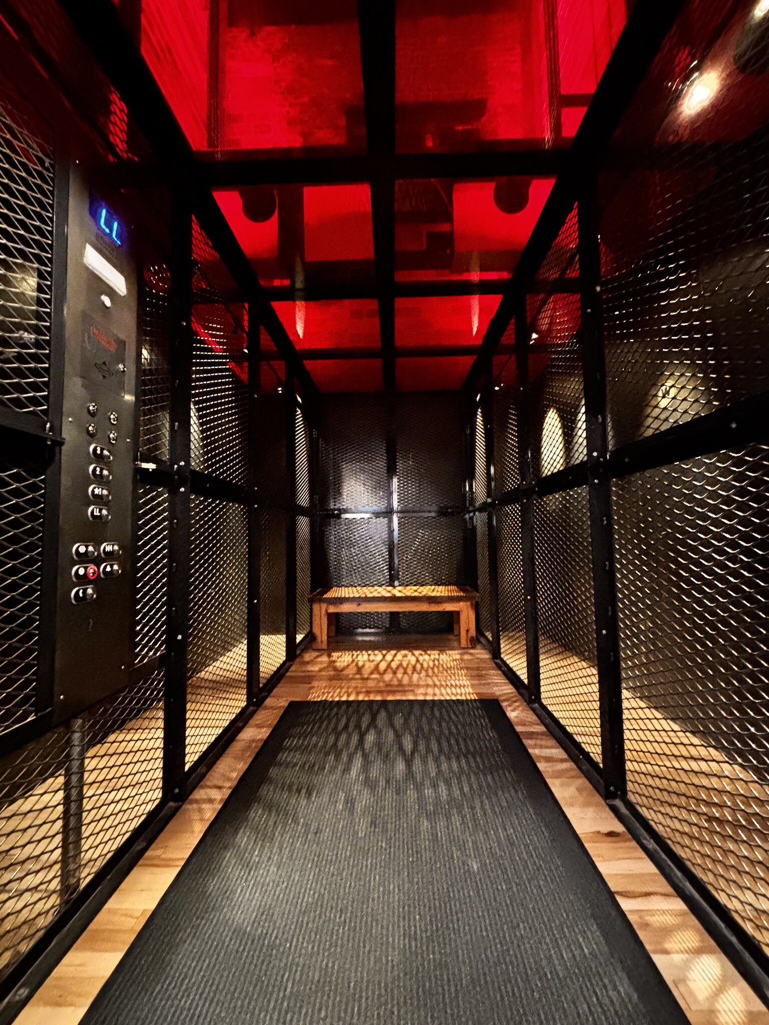 Elevator - 319 SW 5th St