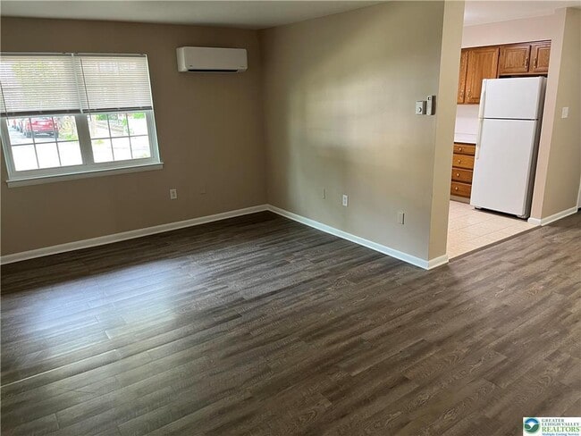 Building Photo - 511 Prospect Ave