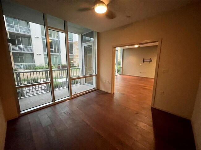 Building Photo - 1600 Barton Springs Rd