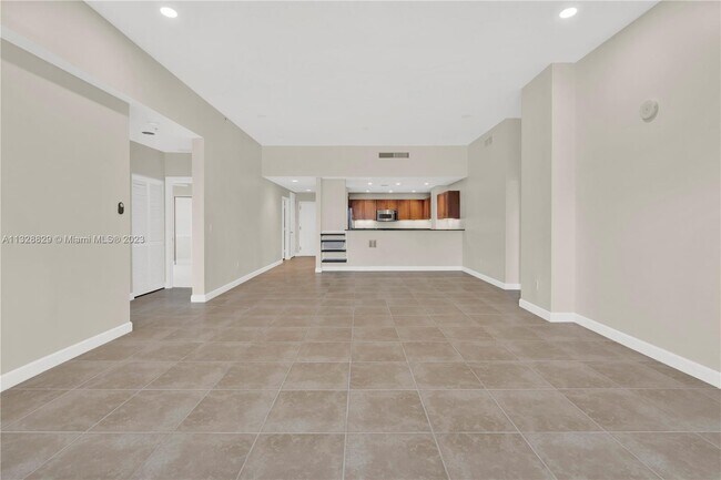 Building Photo - 8390 SW 72nd Ave