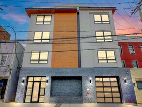 Building Photo - 6710 PARK Ave