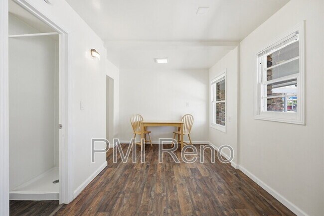 Building Photo - 1515 N Carson St
