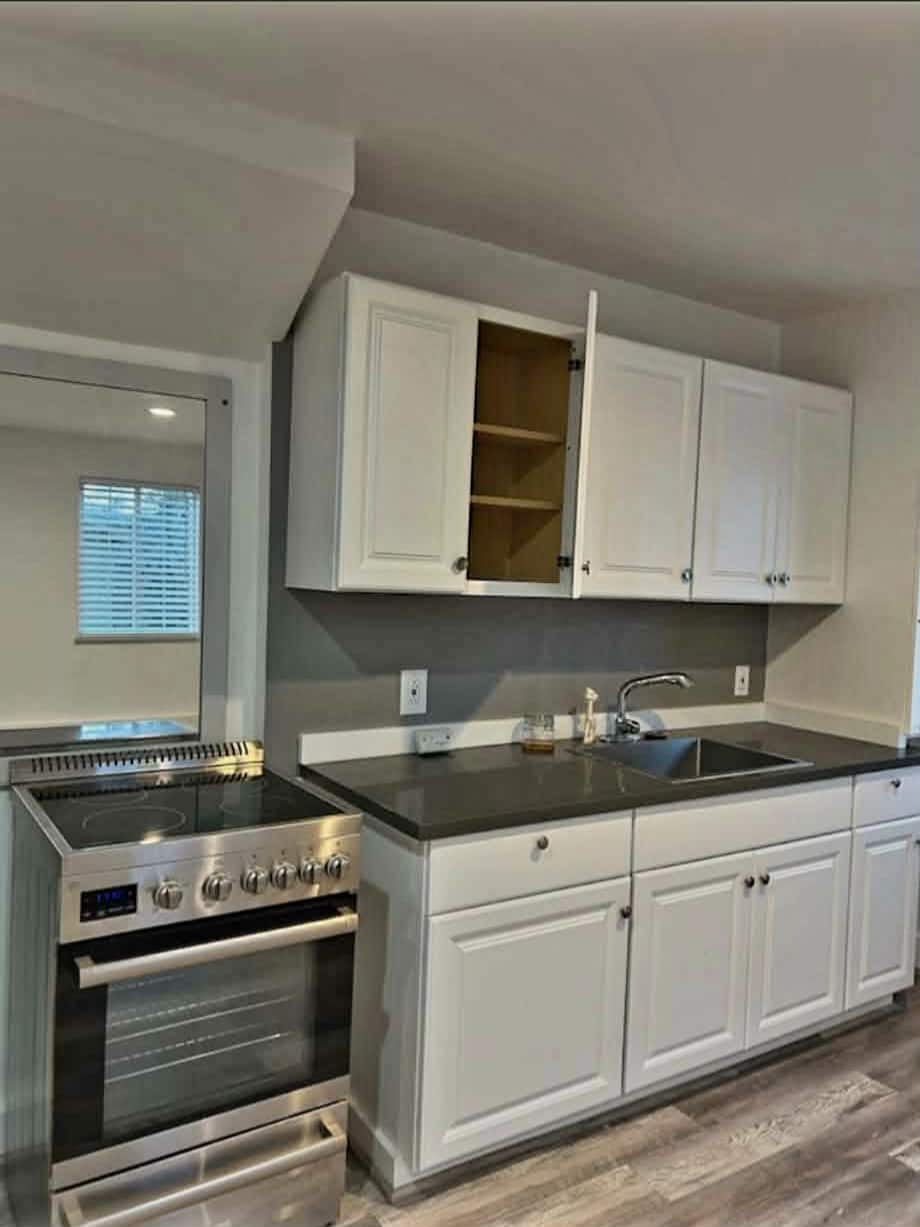 Building Photo - 686 Santa Maria Rd