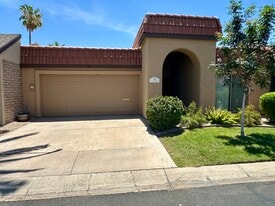 Building Photo - 7915 E Vista Dr
