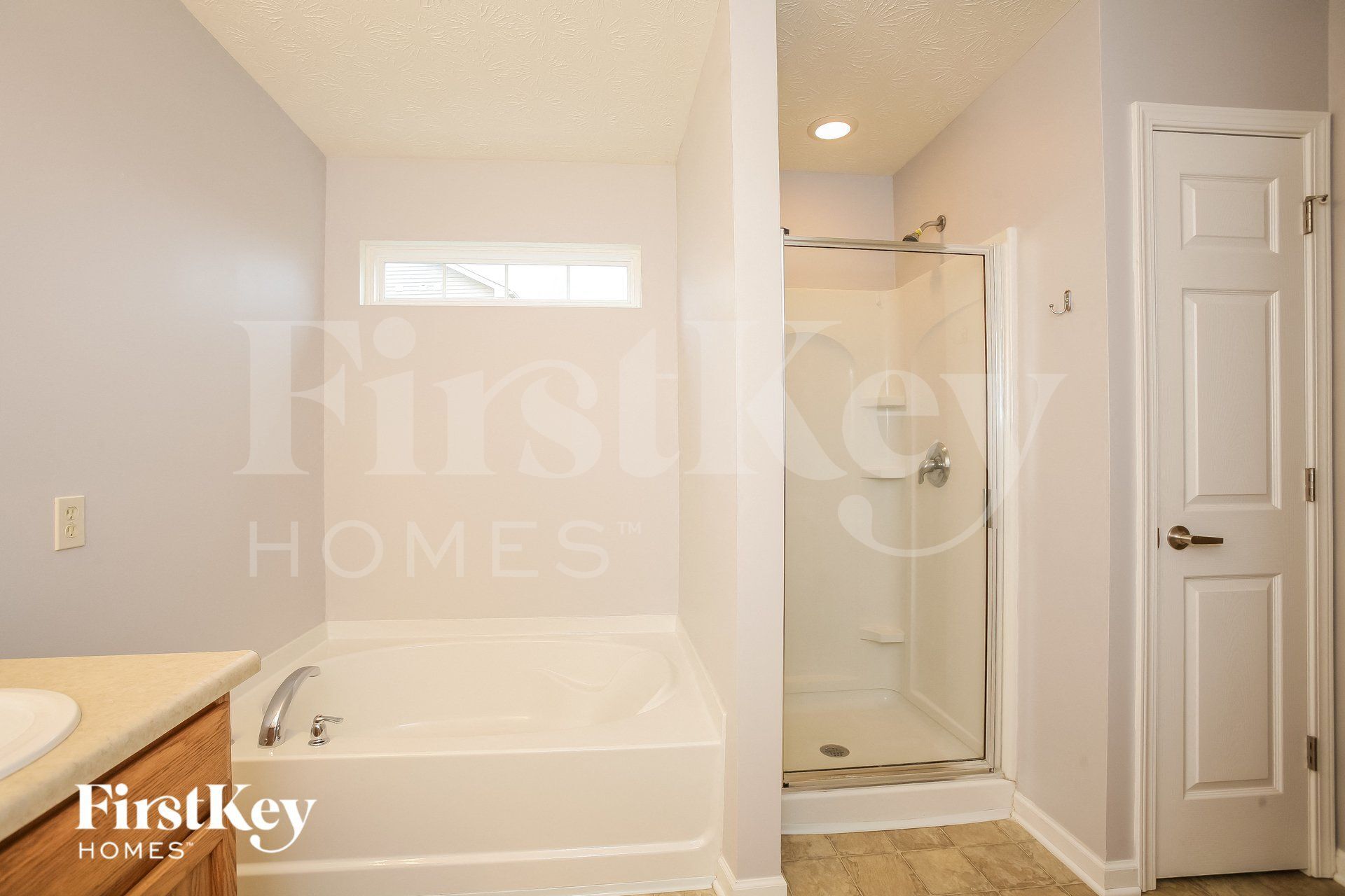 Building Photo - 8460 Templederry Dr