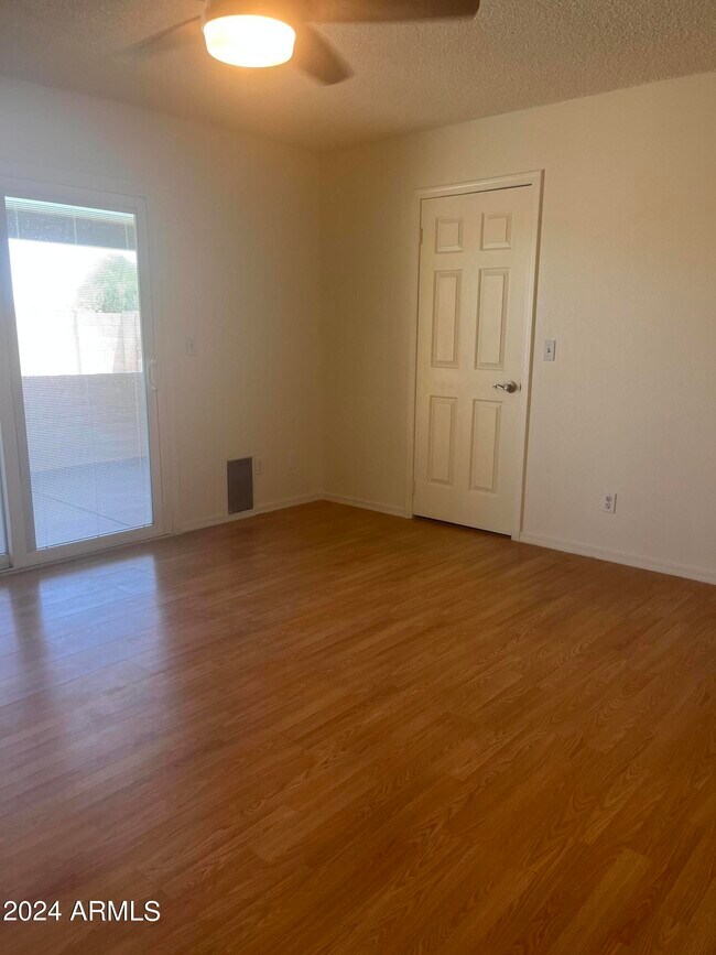 Building Photo - 13037 N 51st Dr