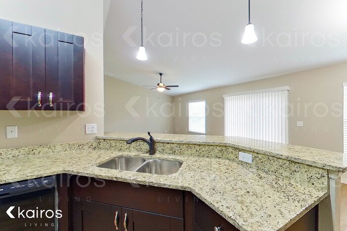 Building Photo - 4481 SW 139th Pl