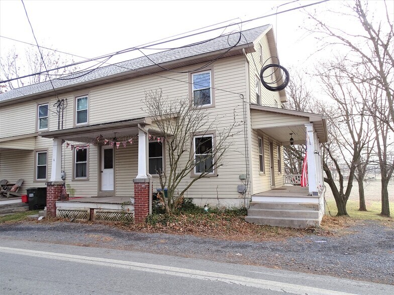 Primary Photo - 6 N Peartown Rd
